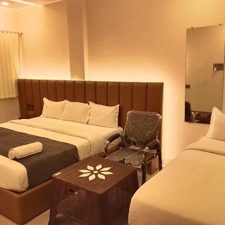 Hotel Vilaasitaa Vijay Nagar Indore Ngoại thất bức ảnh
