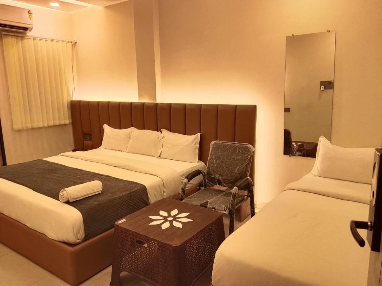 Hotel Vilaasitaa Vijay Nagar Indore Ngoại thất bức ảnh